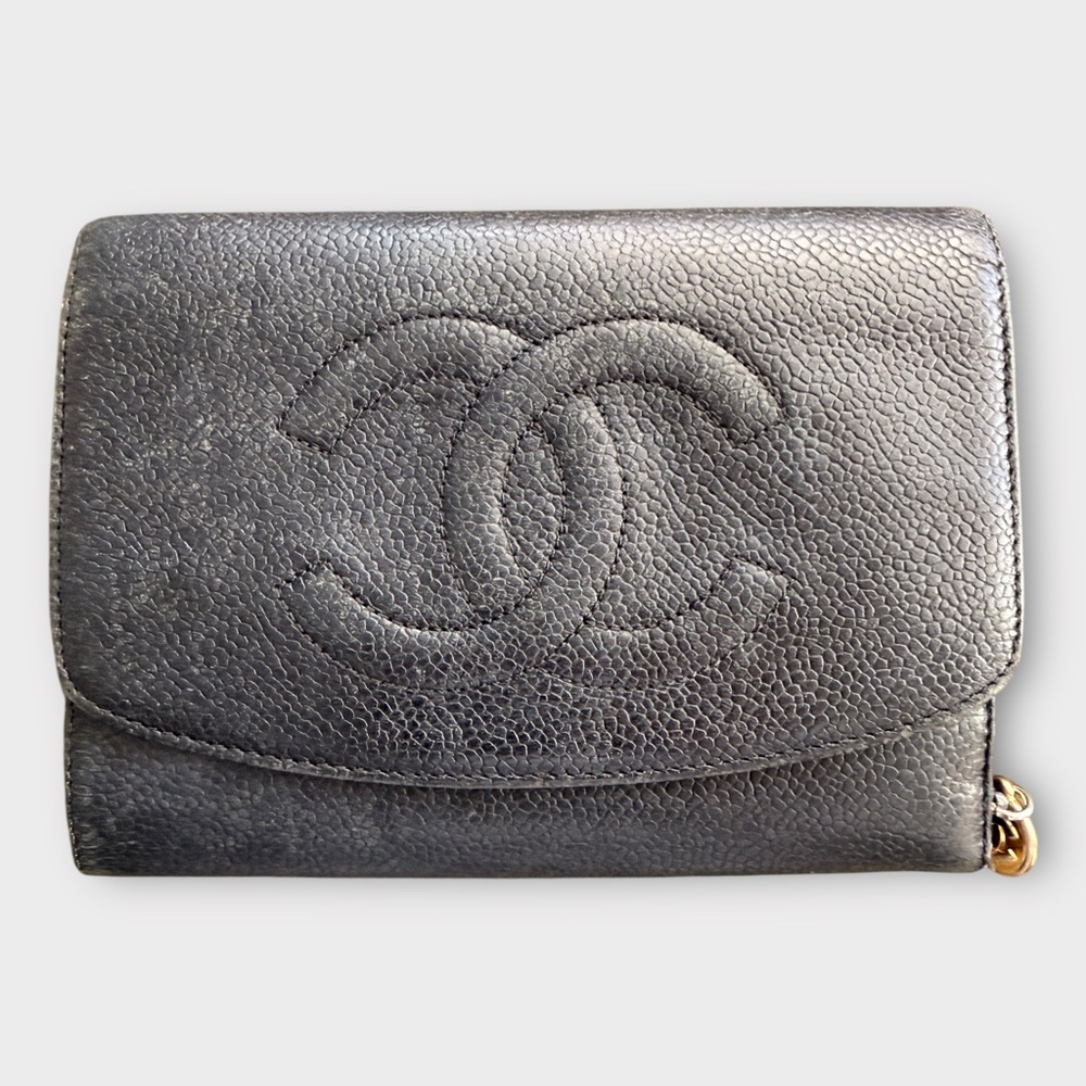 Chanel Vintage Caviar CC Compact Continental Wallet on Chain (Black) - Picture 16 of 16